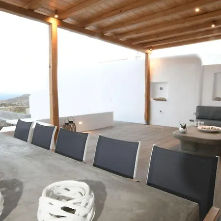 Super Paradise In Mykonos *